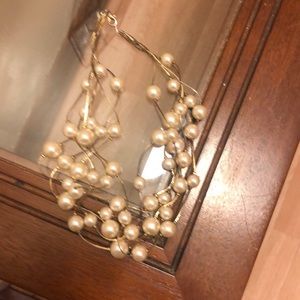 Women preowned Pearl Necklace